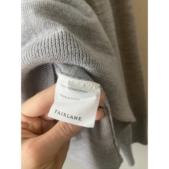 Fairlane 100% Merino Wool V Neck Sweater Mens Size XL Marled Light Gray - Picture 9 of 10